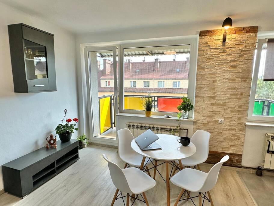 Sunny Apartment In Silesia เชลาดช์ ภายนอก รูปภาพ